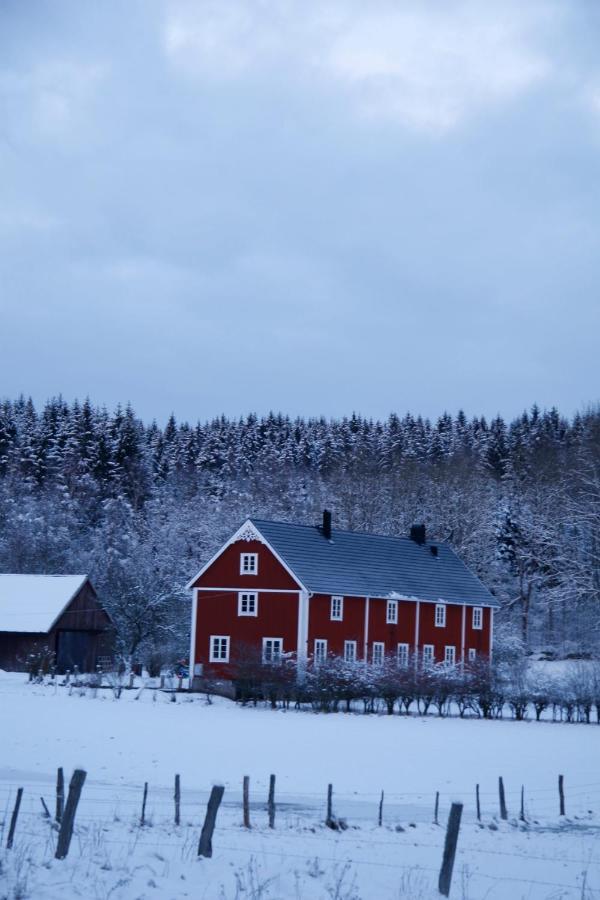 La Maison Rouge De Slaetten Bed And Breakfast Vilshult Экстерьер фото